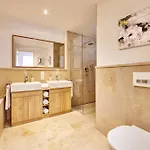 Apartment Alpen-Luxus für 8 - Sauna, Terrasse&Bergblick *