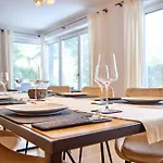 Alpen-Luxus Fuer 8 - Sauna, Terrasse & Bergblick *