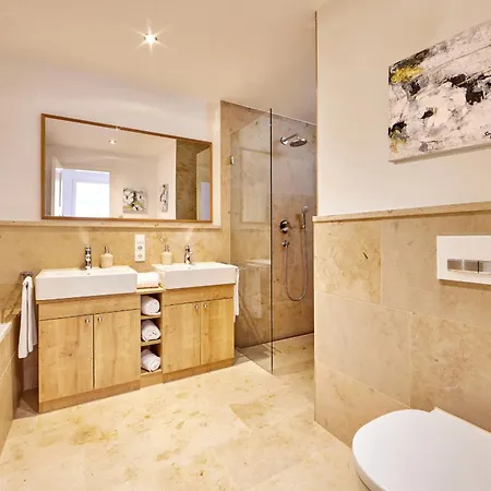 Apartmán Alpen-luxus Fuer 8 - Sauna, Terrasse & Bergblick *