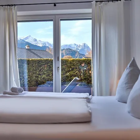Alpen-Luxus für 8 - Sauna, Terrasse&Bergblick