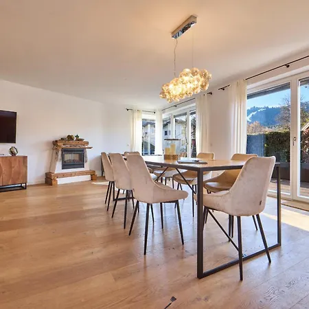 Alpen-Luxus Fuer 8 - Sauna, Terrasse & Bergblick * Garmisch-Partenkirchen